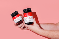 Manuka Honig UMF™ 15+ MGO 514+ Glas – Produktfoto auf weißem Studiohintergrund